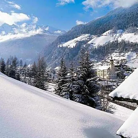 Hotel In Milders Near Stubai Glacier 2*