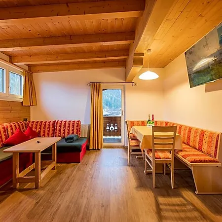 Hotel In Milders Near Stubai Glacier 2*